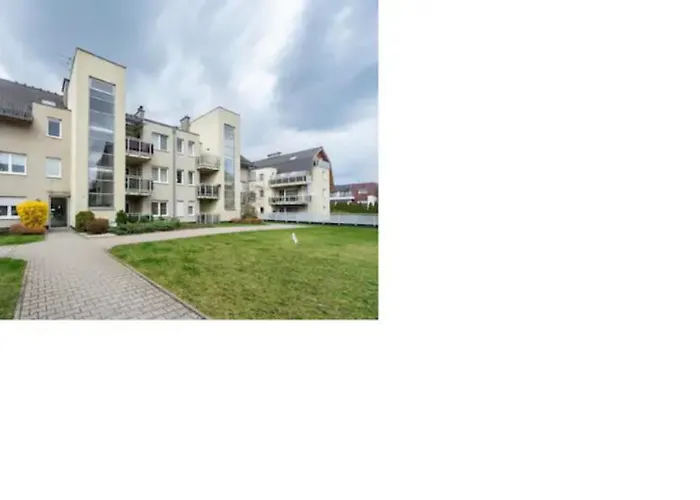 Quiet Enclave Near The Airport * Вроцлав